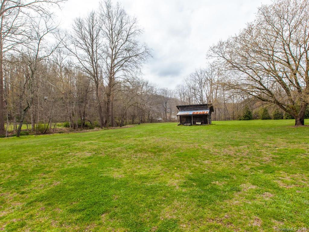 2 Shuford Road Barnardsville NC 28709