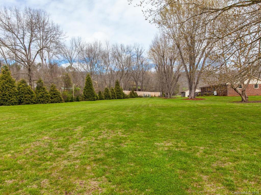 2 Shuford Road Barnardsville NC 28709