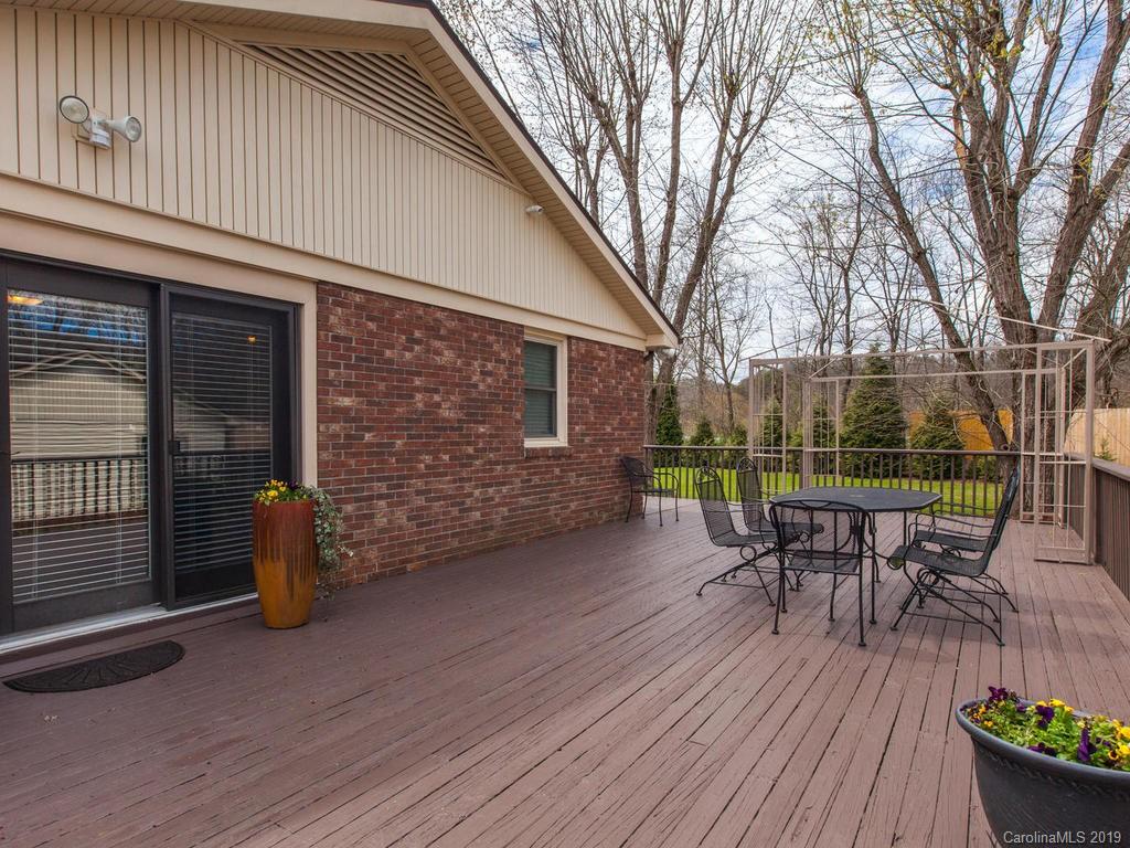 2 Shuford Road Barnardsville NC 28709