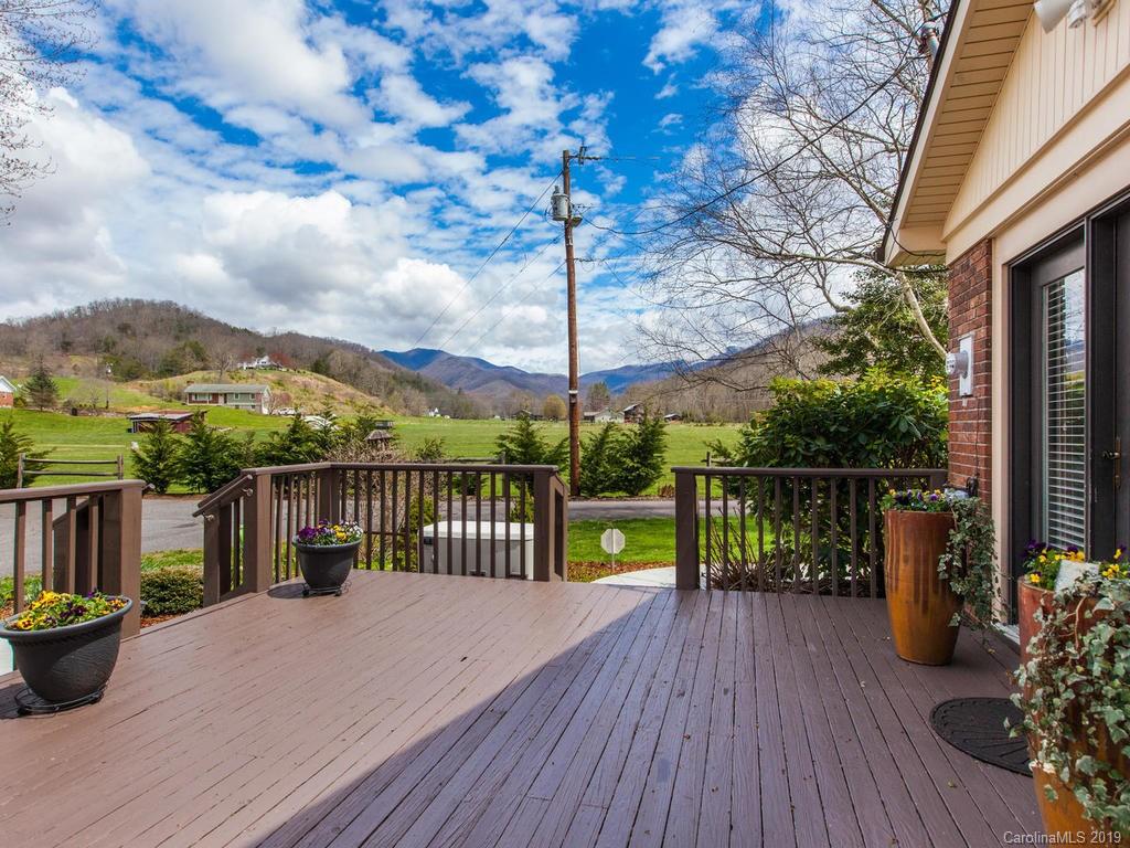2 Shuford Road Barnardsville NC 28709