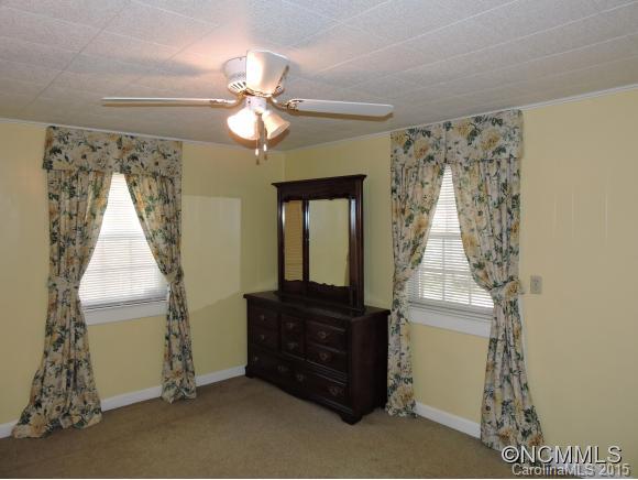 310 Luther Road Candler NC 28715
