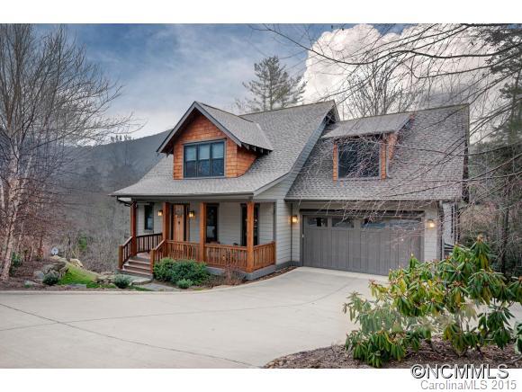 109 Village Pointe Lane Asheville NC 28803