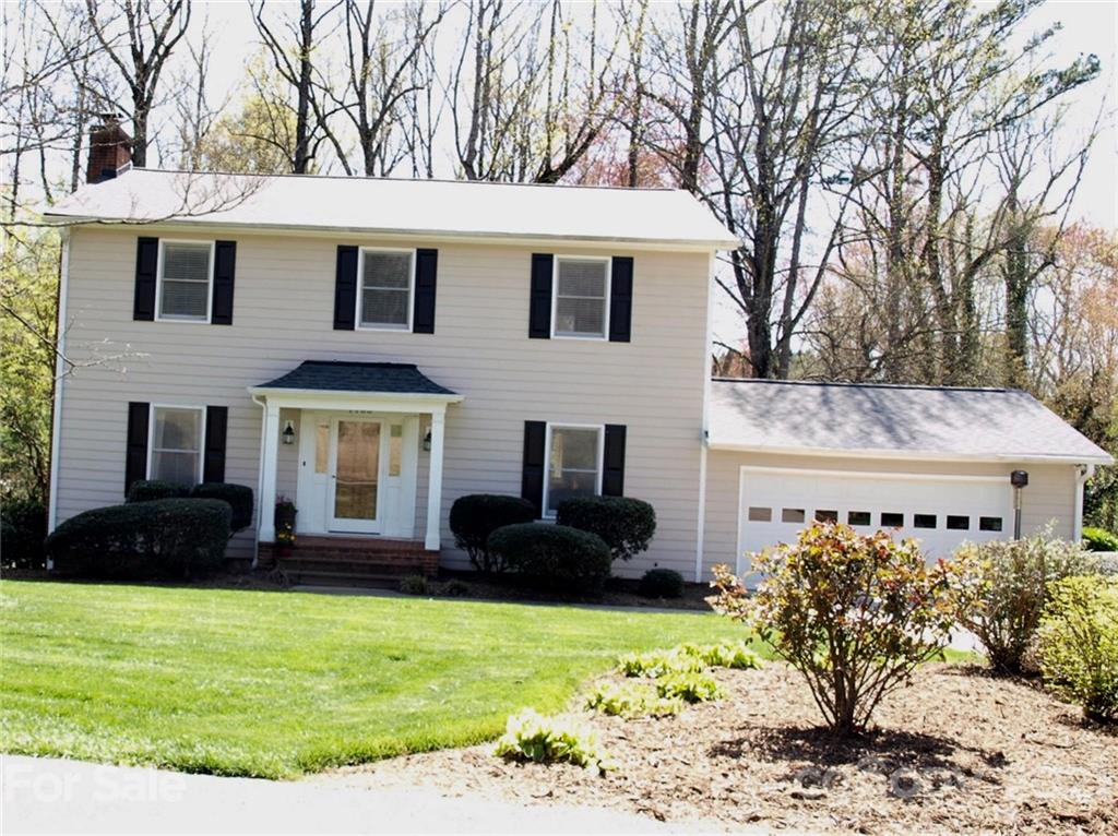 1160 37th Avenue Drive NE Hickory NC 28601