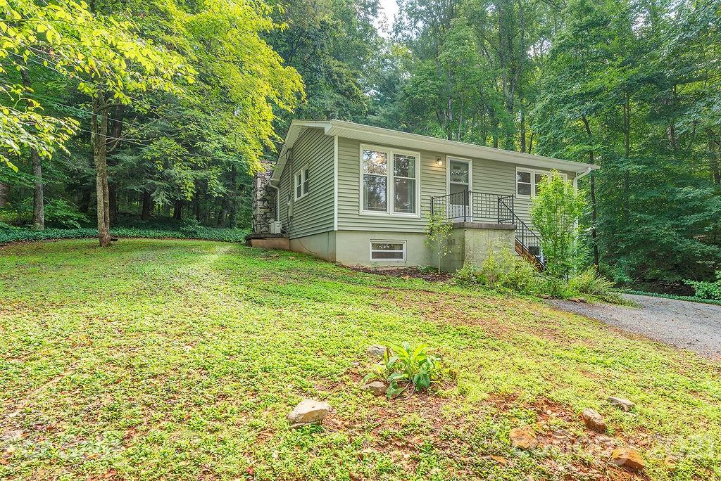 243 Patton Hill Road Swannanoa NC 28778