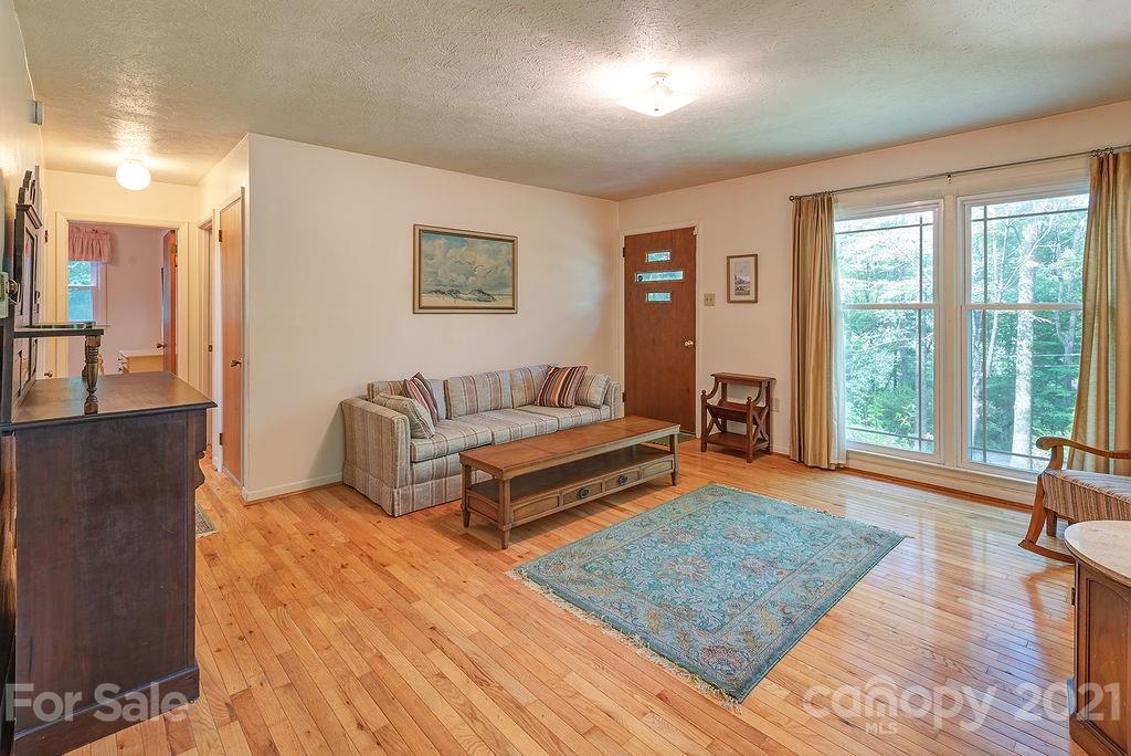 243 Patton Hill Road Swannanoa NC 28778