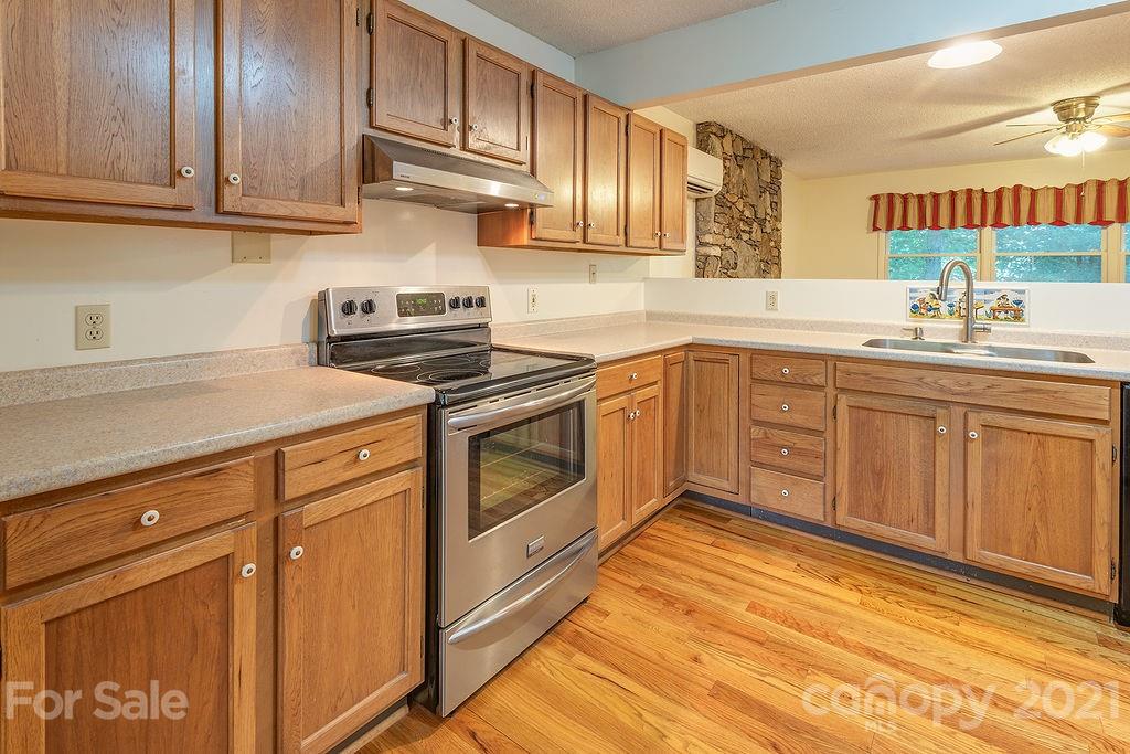 243 Patton Hill Road Swannanoa NC 28778