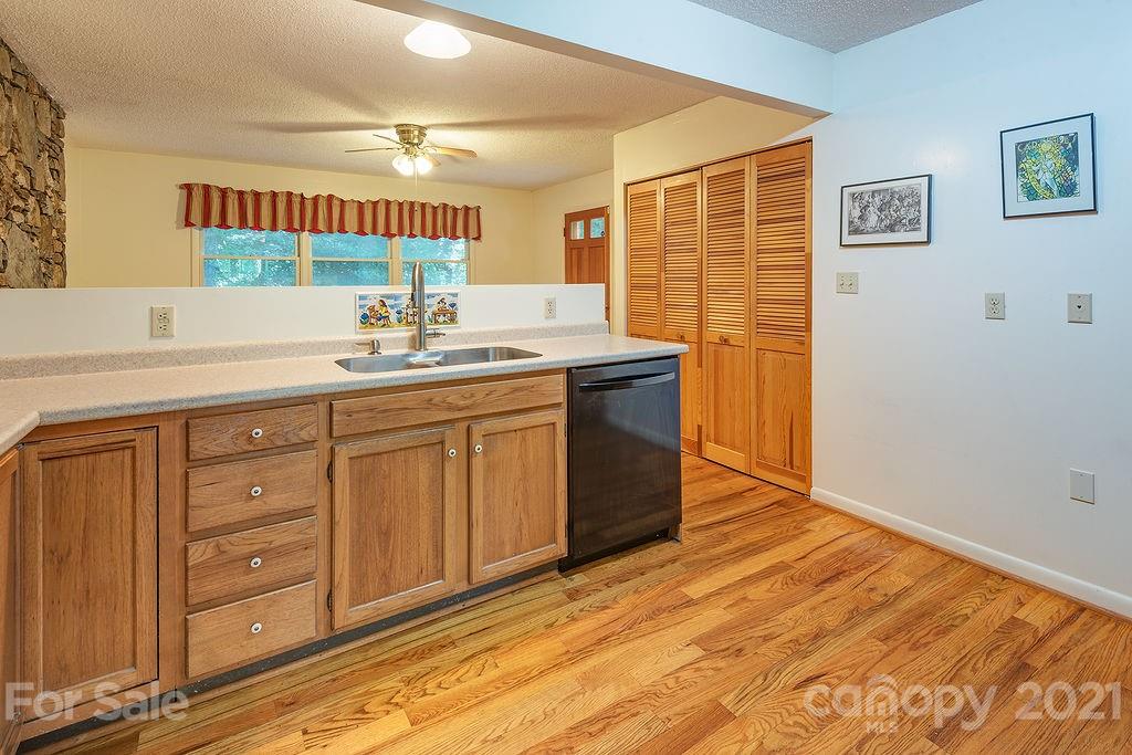 243 Patton Hill Road Swannanoa NC 28778
