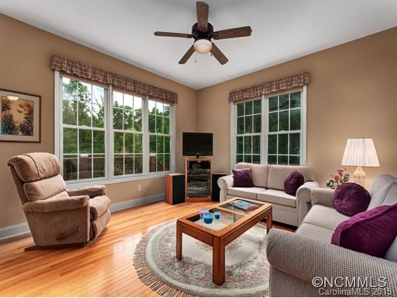 365 Seven Glens Drive Weaverville NC 28787