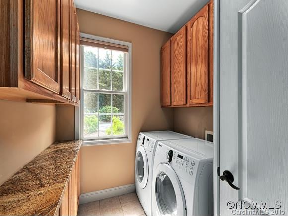 365 Seven Glens Drive Weaverville NC 28787