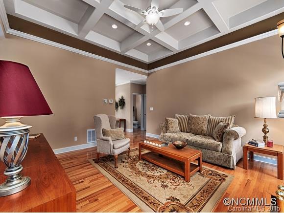 365 Seven Glens Drive Weaverville NC 28787