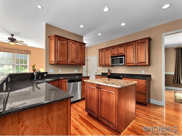 365 Seven Glens Drive Weaverville NC 28787