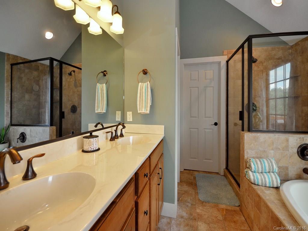 11 Territory Trail Weaverville NC 28787