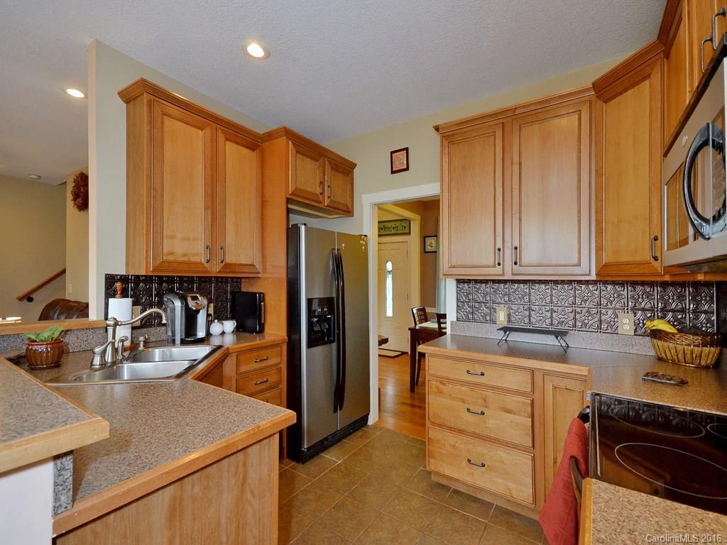 11 Territory Trail Weaverville NC 28787