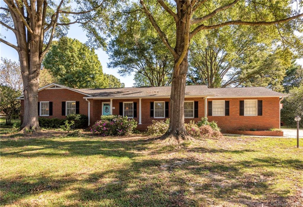 468 S Magnolia Street Mooresville NC 28115
