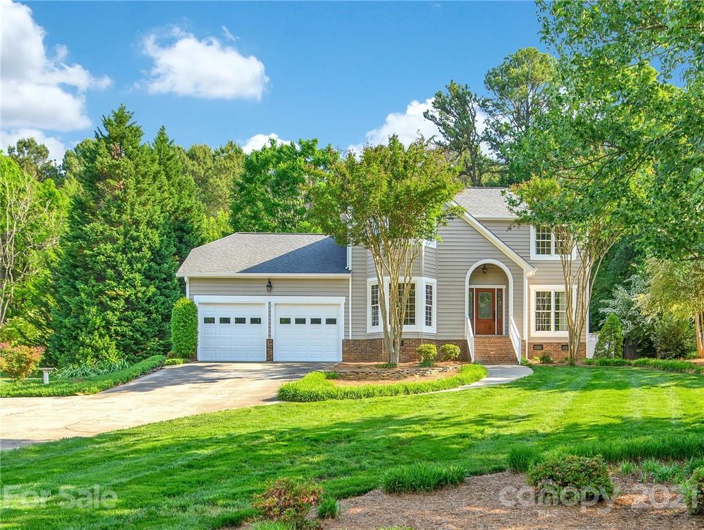 8025 Waterford Drive Stanley NC 28164