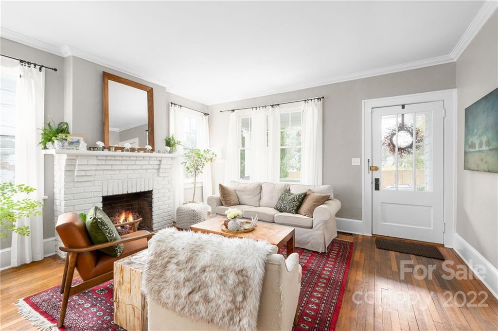 3 Clairmont Avenue Asheville NC 28804