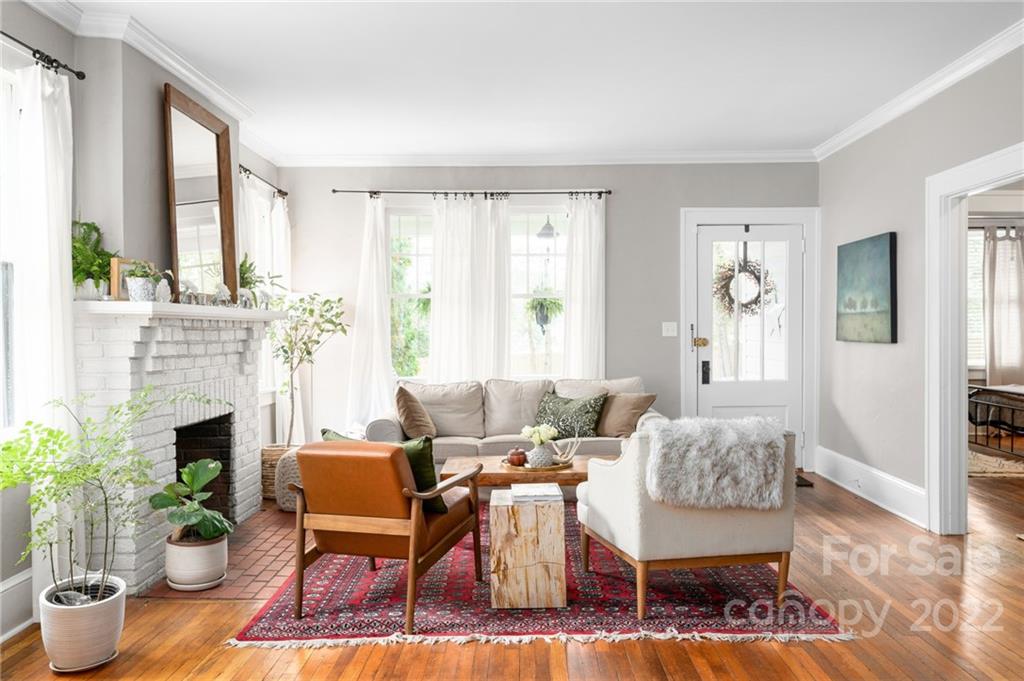 3 Clairmont Avenue Asheville NC 28804