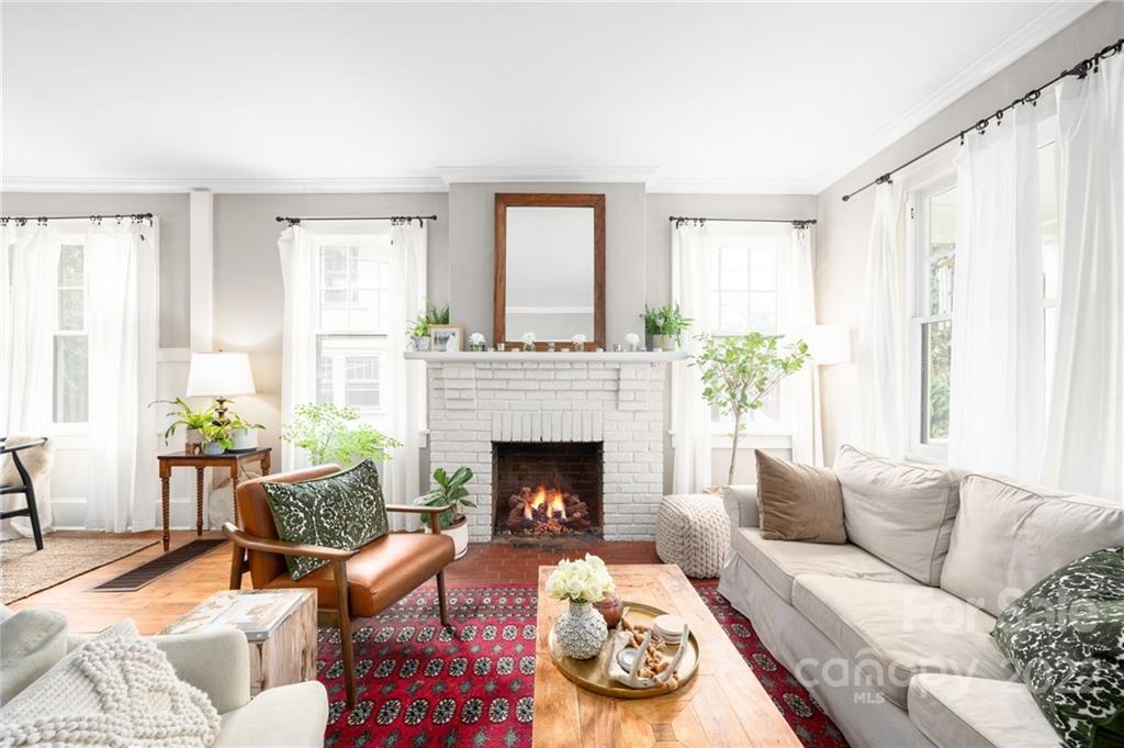 3 Clairmont Avenue Asheville NC 28804
