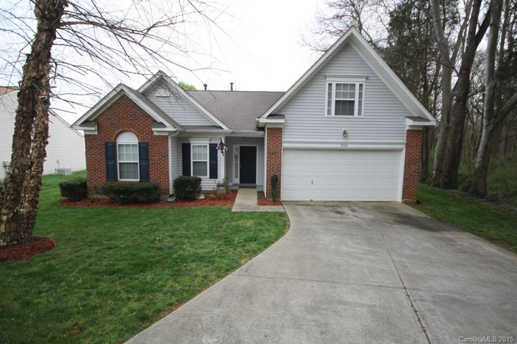 7004 Blithe Low Place Charlotte NC 28273