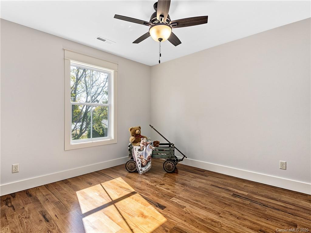 135 Spears Avenue Asheville NC 28801