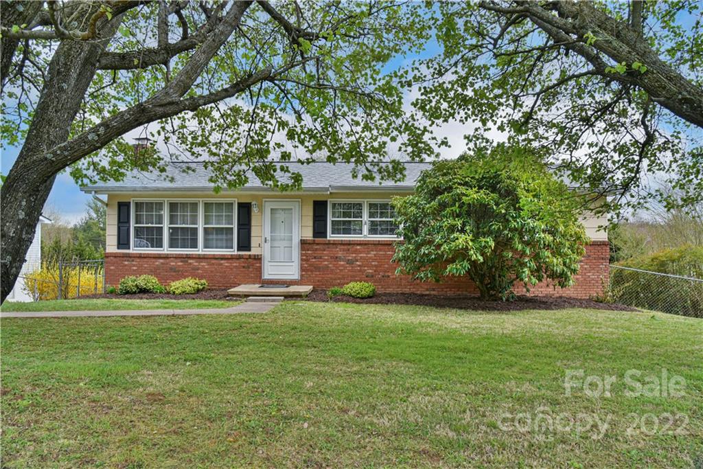 189 Mount Carmel Road Asheville NC 28806