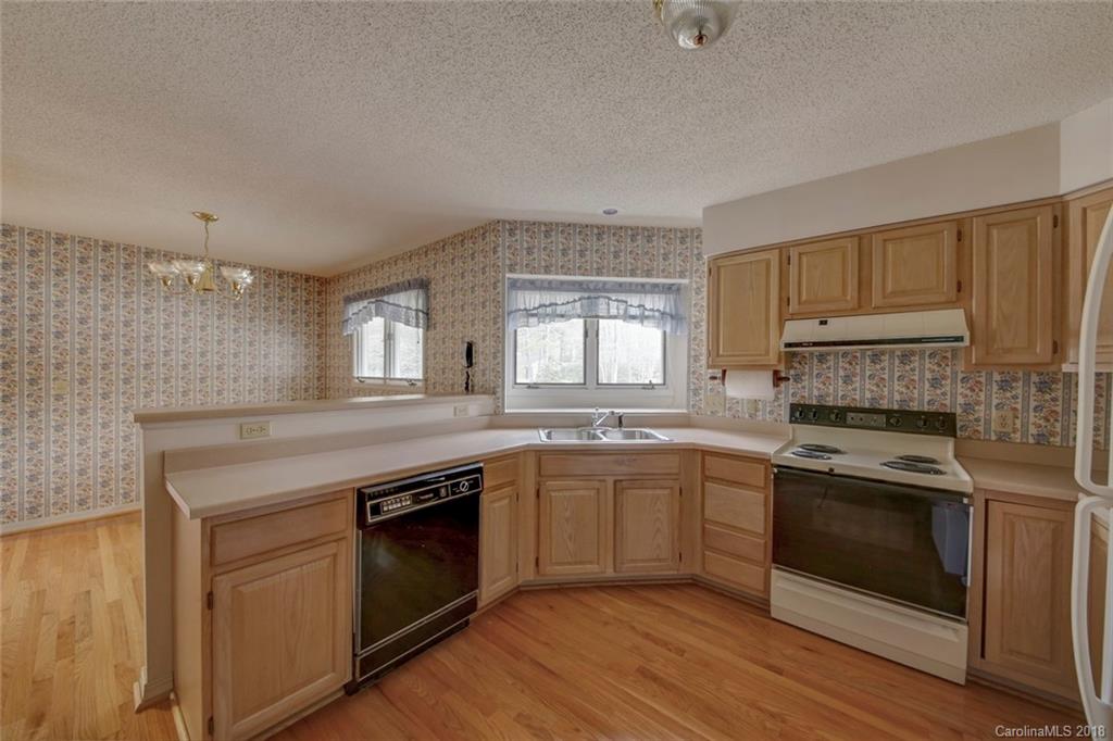 19 Wilkie Way Fletcher NC 28732