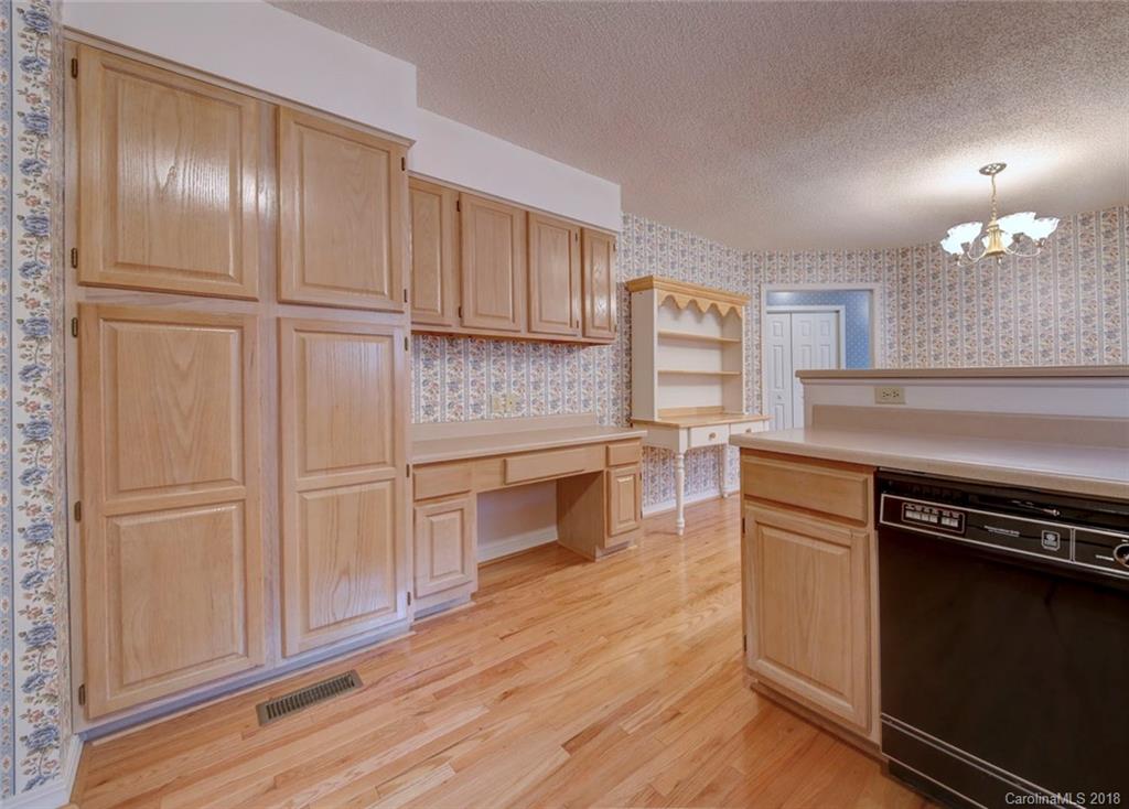 19 Wilkie Way Fletcher NC 28732