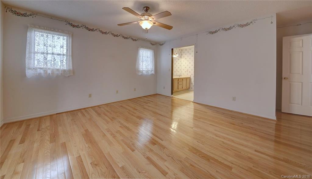 19 Wilkie Way Fletcher NC 28732
