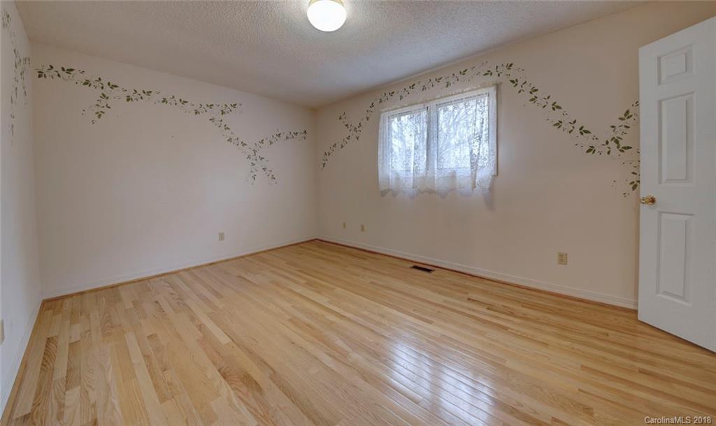 19 Wilkie Way Fletcher NC 28732