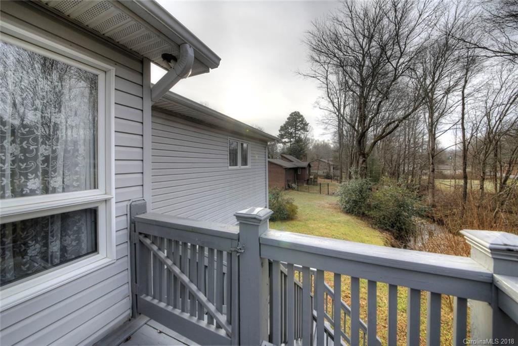 19 Wilkie Way Fletcher NC 28732