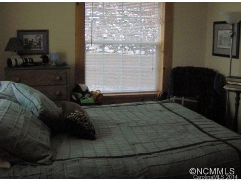 909 Ayers Mountain Road Green Mountain NC 28740