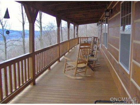 909 Ayers Mountain Road Green Mountain NC 28740