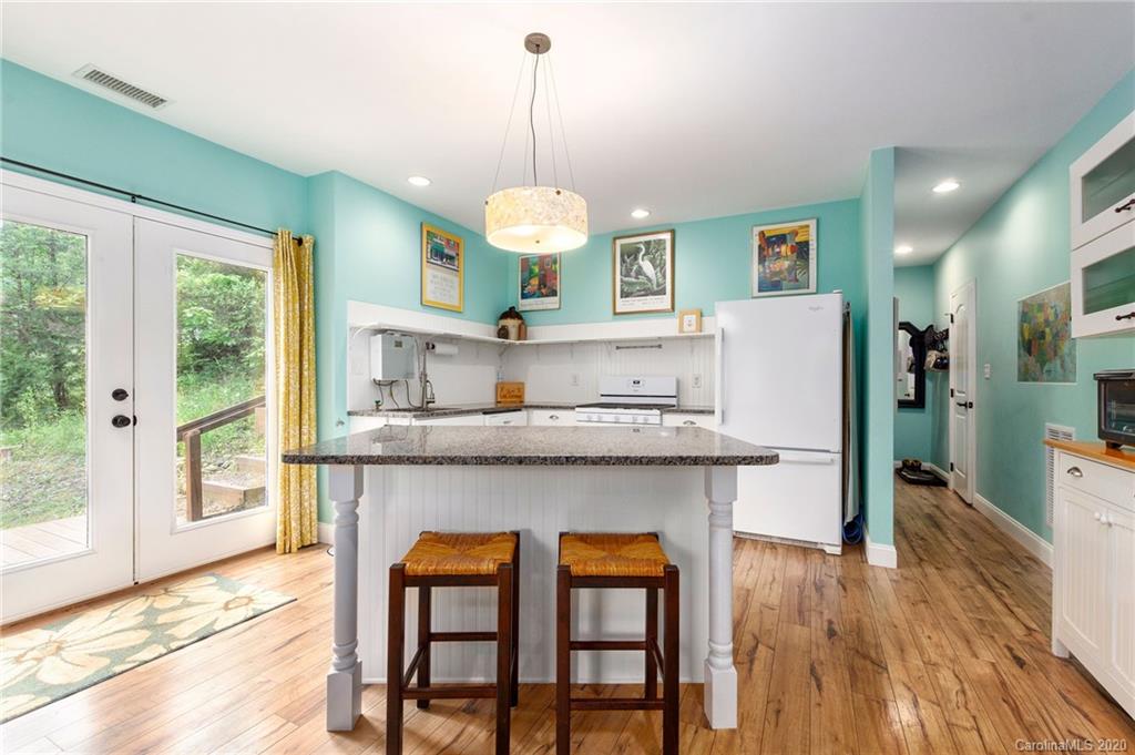 8 Cherry Ridge Lane Weaverville NC 28787