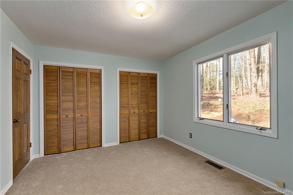 30 Hickory Hills Drive Arden NC 28704