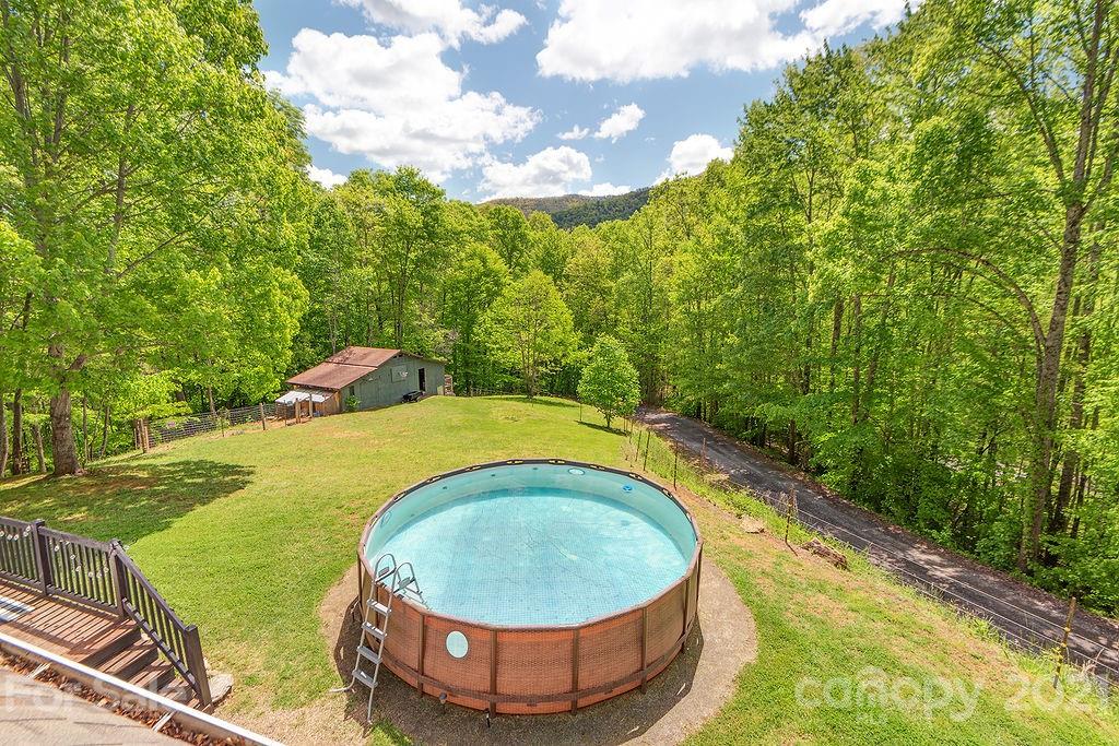30 Boxturtle Road Candler NC 28715