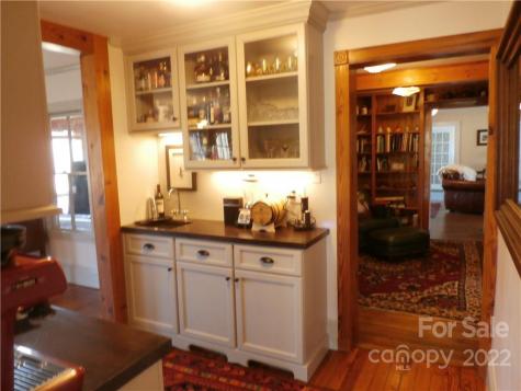 1096 Dale Road Spruce Pine NC 28777