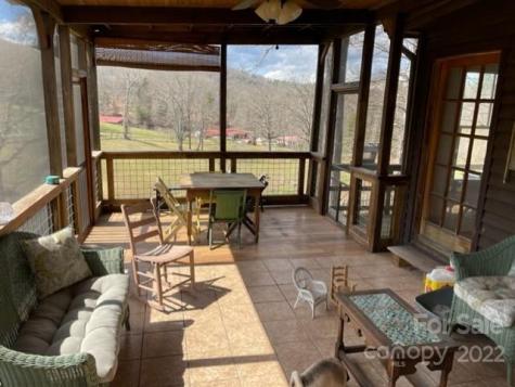 1096 Dale Road Spruce Pine NC 28777