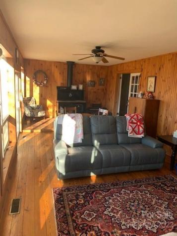 1096 Dale Road Spruce Pine NC 28777