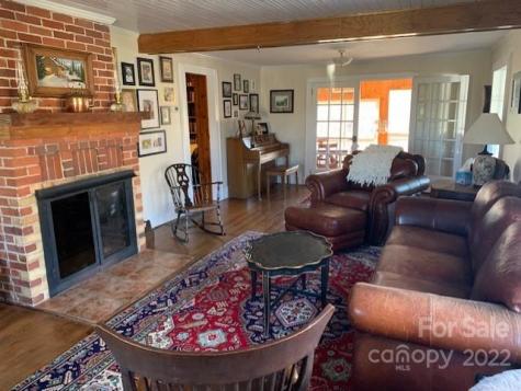1096 Dale Road Spruce Pine NC 28777