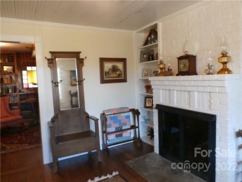 1096 Dale Road Spruce Pine NC 28777