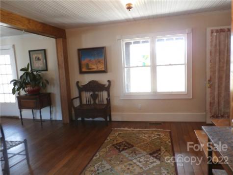 1096 Dale Road Spruce Pine NC 28777