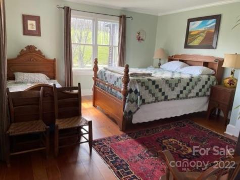 1096 Dale Road Spruce Pine NC 28777