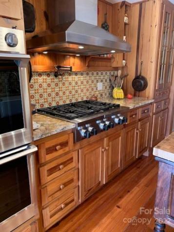 1096 Dale Road Spruce Pine NC 28777