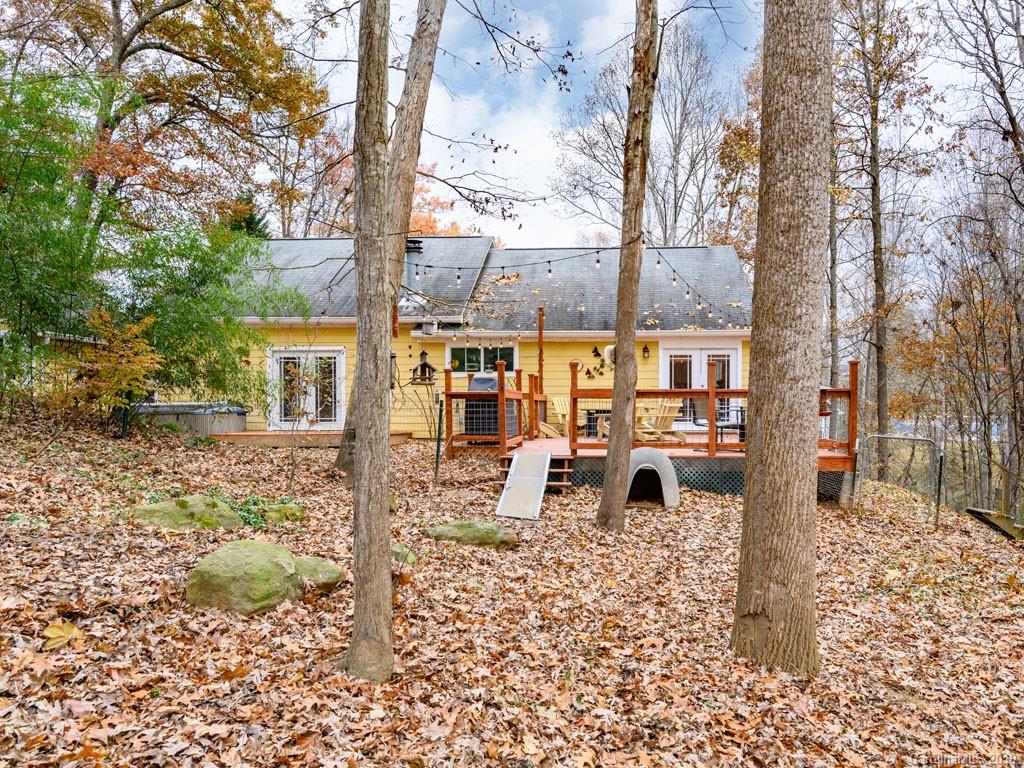 22 Nicola Drive Candler NC 28715