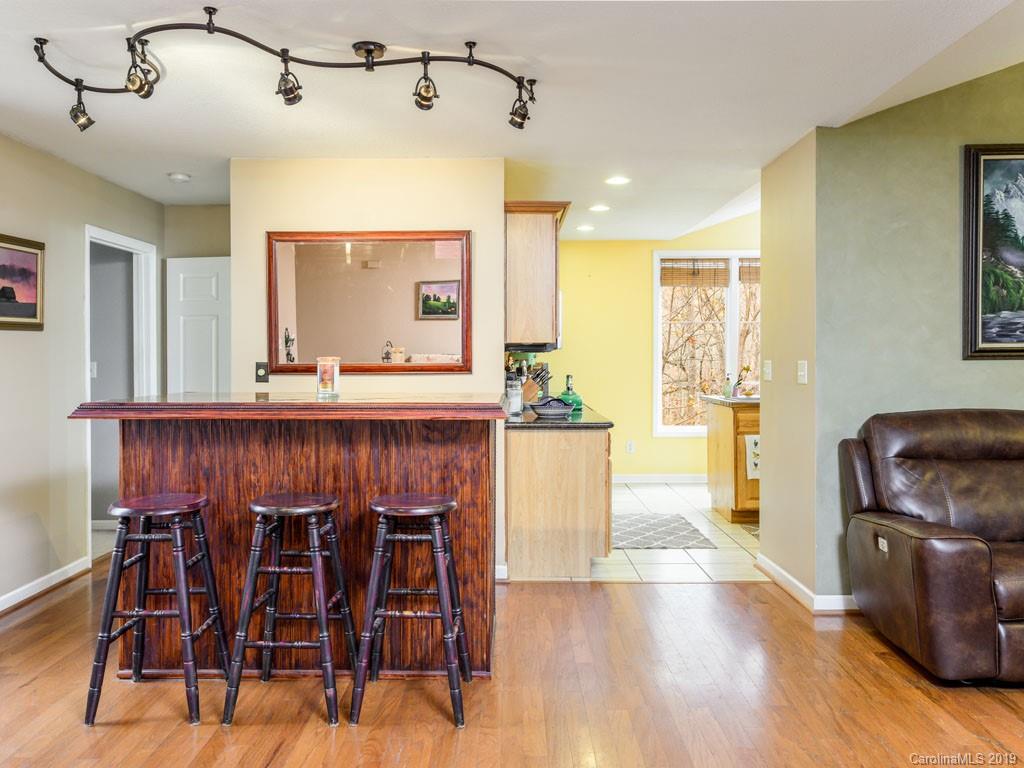 22 Nicola Drive Candler NC 28715