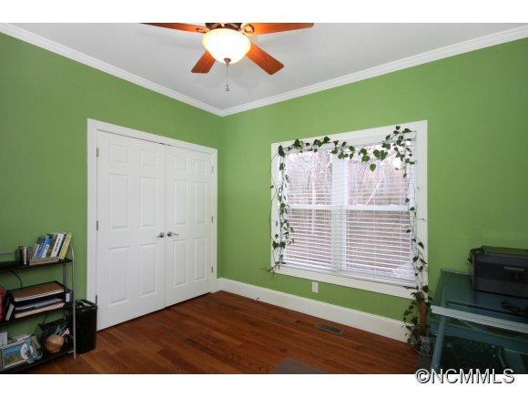 14 Avon Avenue Asheville NC 28806
