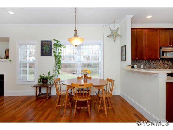 14 Avon Avenue Asheville NC 28806