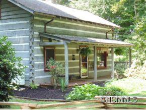 14 Canyon Cove Candler NC 28715