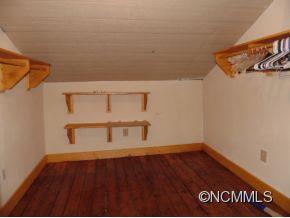 14 Canyon Cove Candler NC 28715