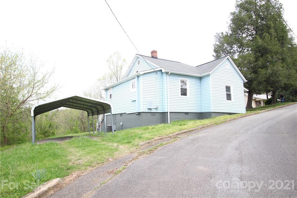 170 19th Avenue SW Hickory NC 28602